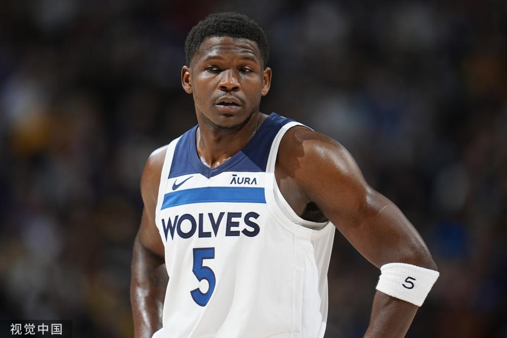 他在比赛中 他在比赛中