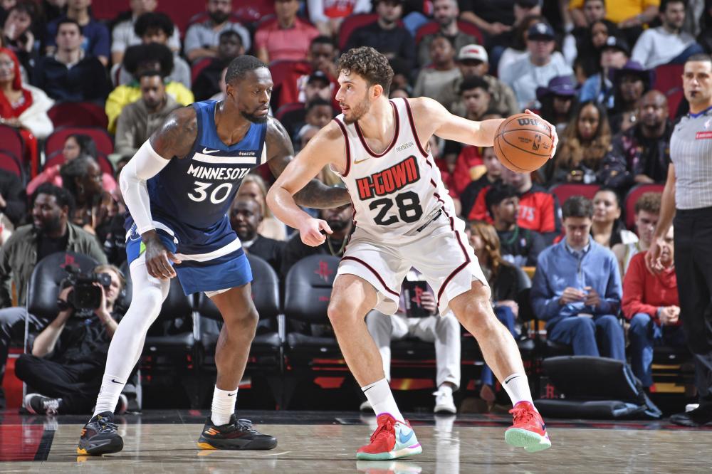 他在中场区 他在中场区