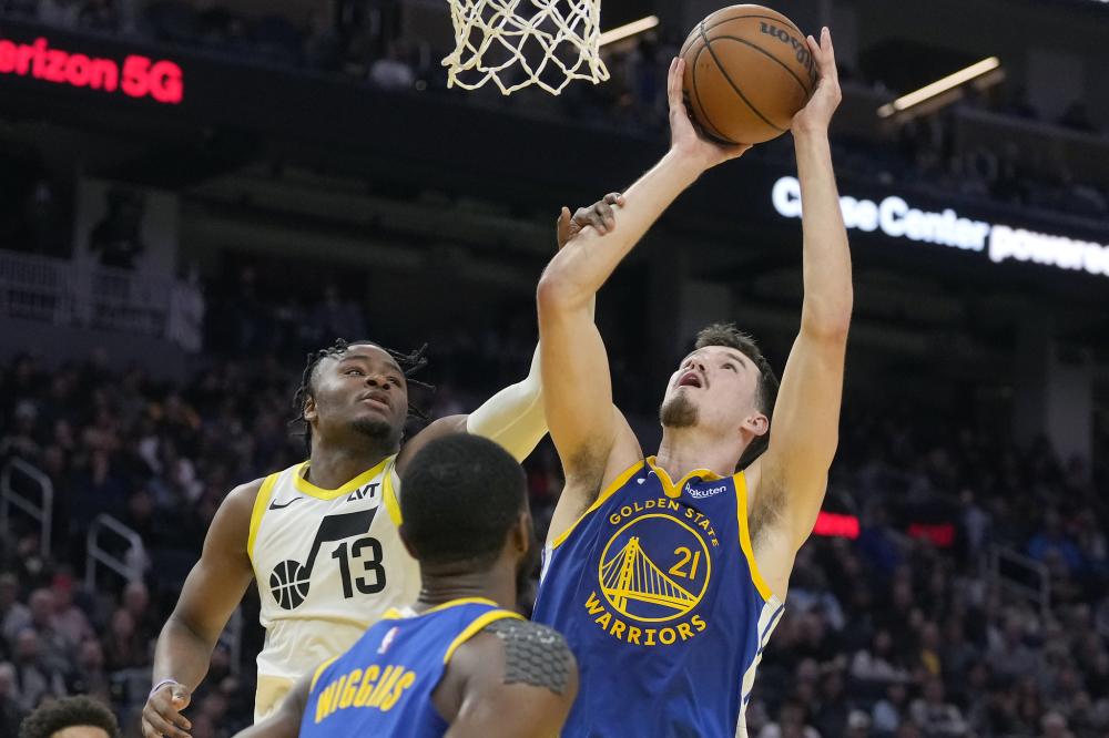 黄一航依靠 黄一航依靠